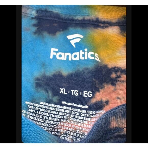 St. Louis Rams Isaac Bruce Hall Of Fame Tie-Dye Tee - Picture 4 of 4